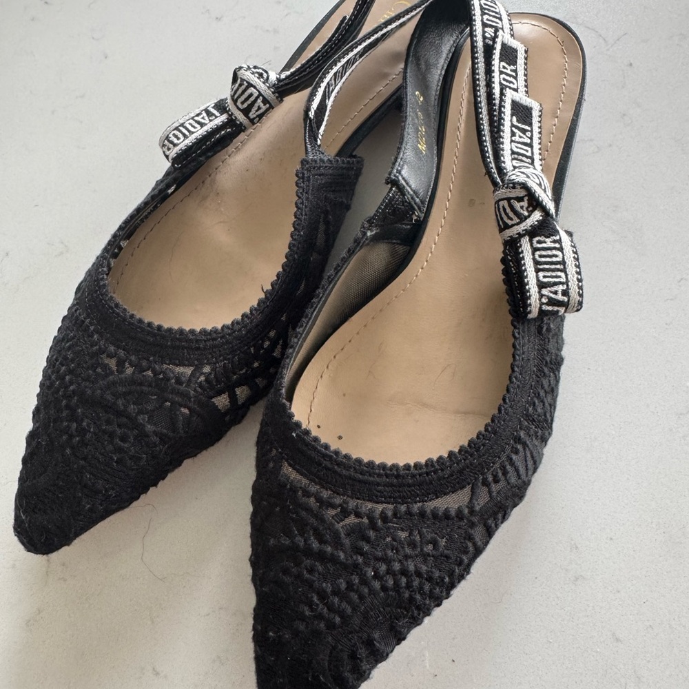 Dior
J'adior canvas ballerina pumps
42 U
Very good condition
Black, Canvas